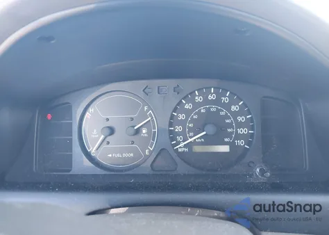 1998 Toyota Corolla Ve z USA, uszkodzony, nr VIN 2T1BR12E8WC051015